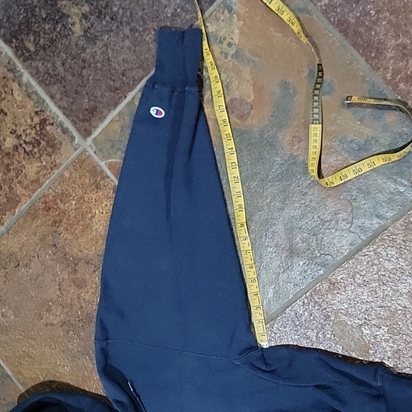 Vintage Champion Reverse Weave Luther College Hoodie - Picture 6 of 9